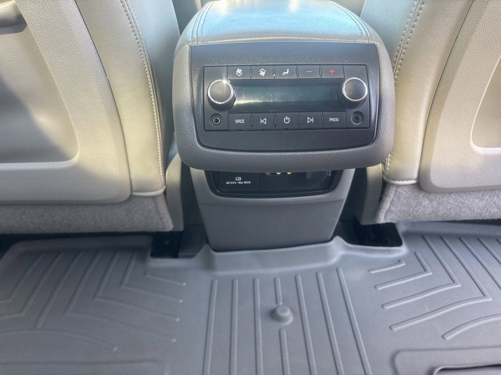 2012 Chevrolet Traverse LT w/2LT